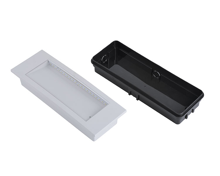 LE511AD แผ่นกระจายแสงโพลีคาร์บอเนตใสและ ABS ที่อยู่อาศัยไฟฉุกเฉิน